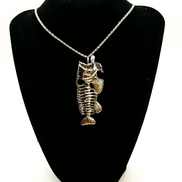 Other - Mans Necklace